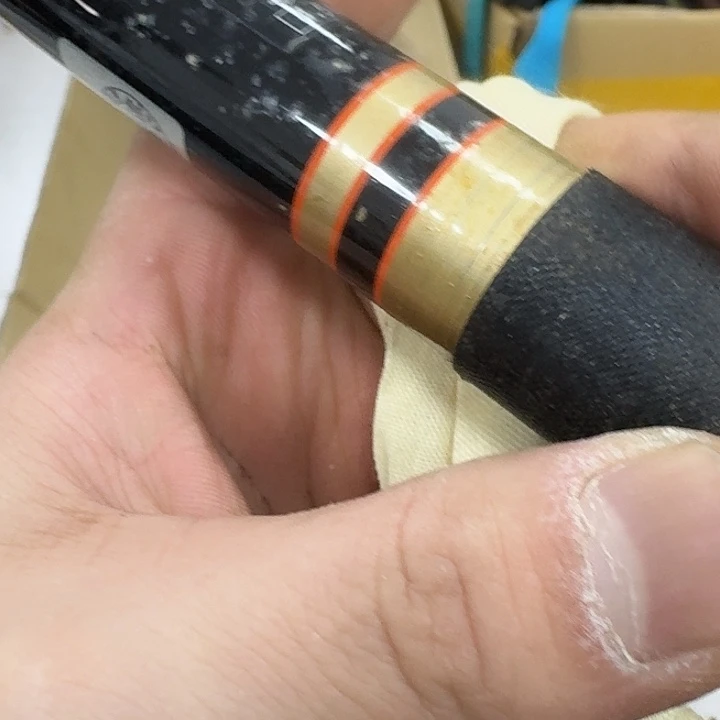 眷***殊1.8m以下碳素鱼竿钓鱼竿888888