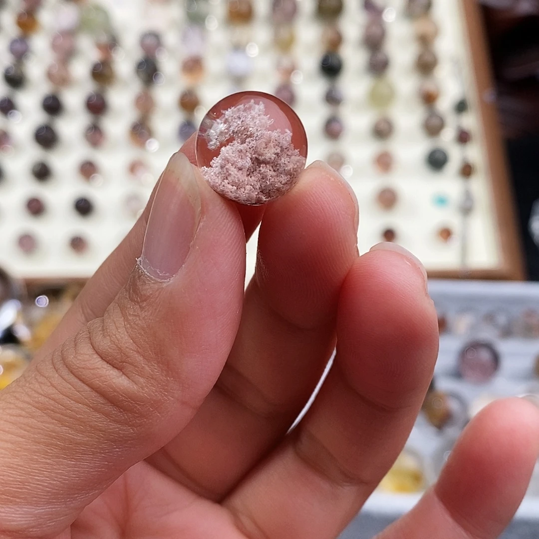 宅***杂水晶未镶嵌珠宝半成品