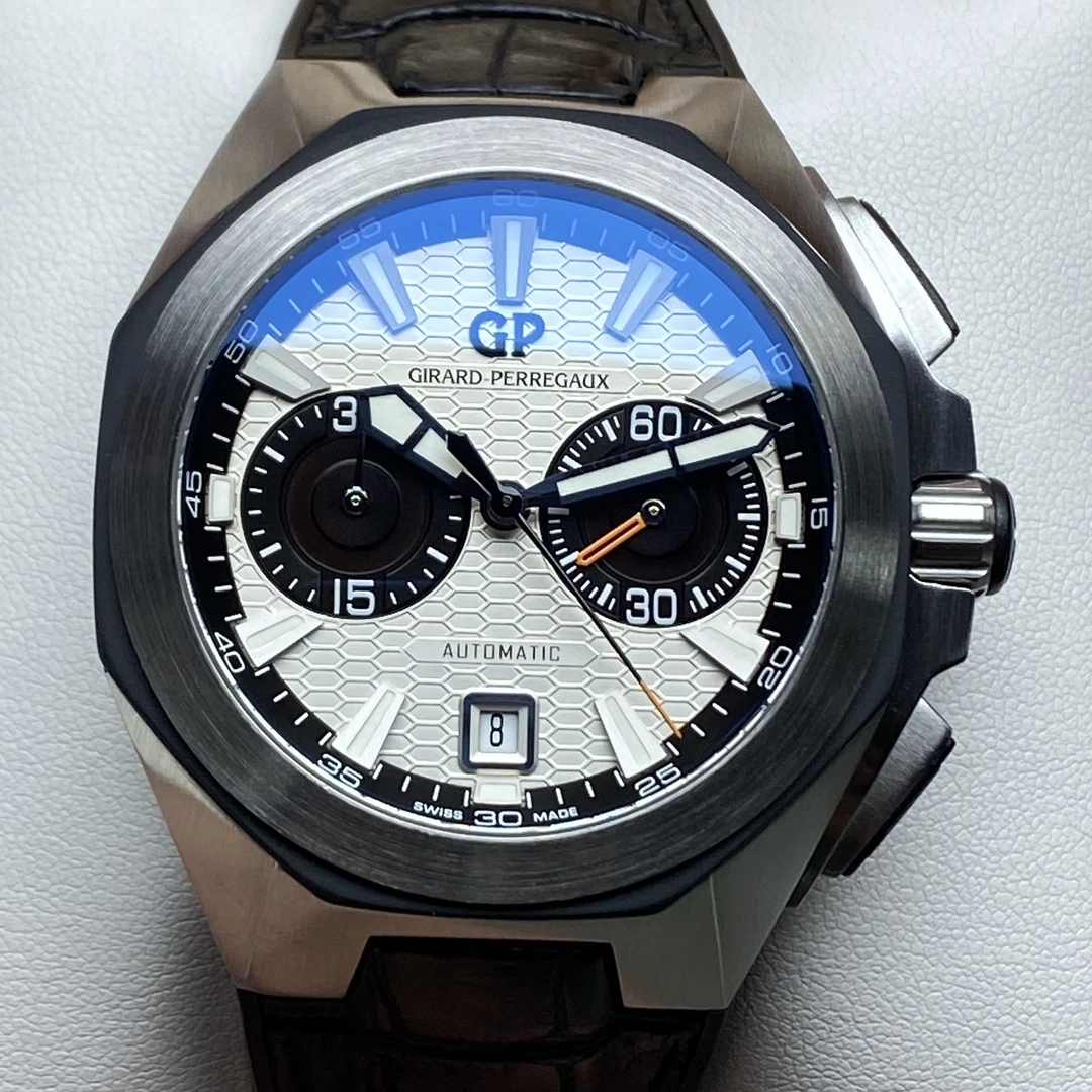 99新 Girard- Perregaux/芝柏表 24年全套/公价139000元/44直径