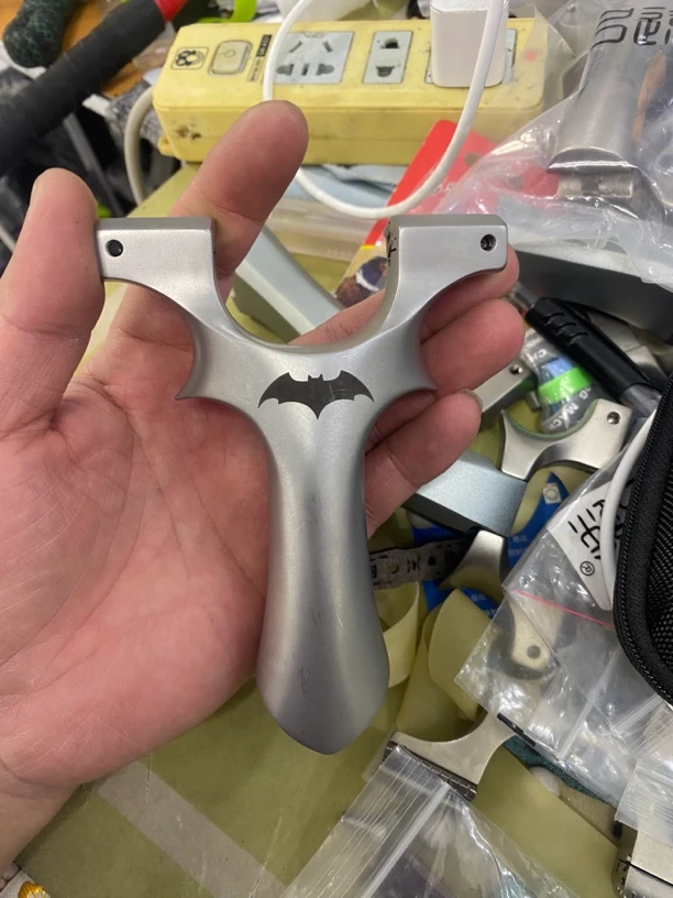 弓途正品二代微瑕疵龙齿蝙蝠弹弓送防滑圈