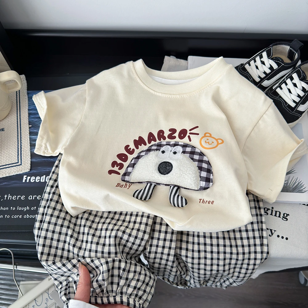 韩系可爱卡通潮牌短袖套装2025新款男女宝宝宽松上衣潮