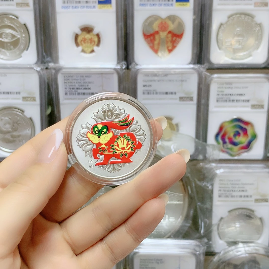 【闪购商品】纯银2011年彩银兔原盒证