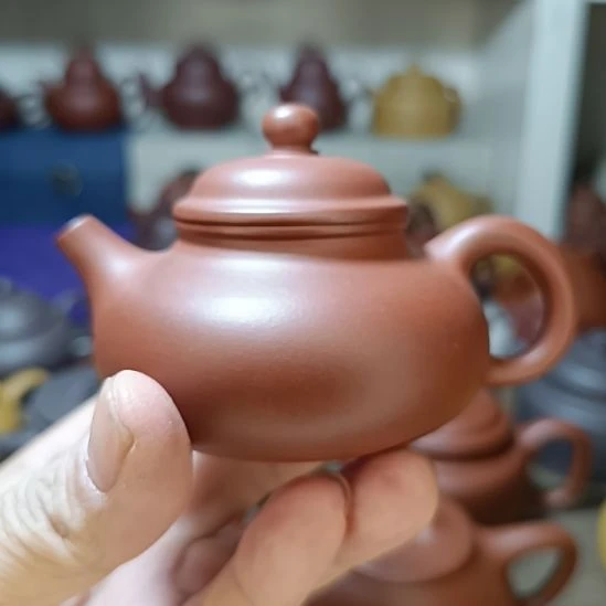 紫砂茶壶原矿清水泥容天160cc内推半手工