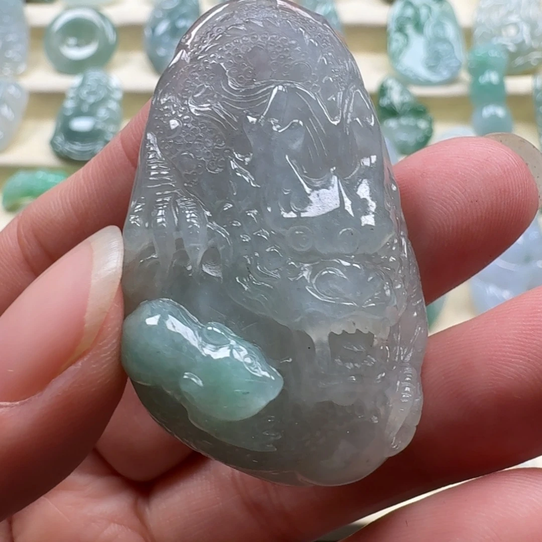 翡翠未镶嵌颈饰翡翠