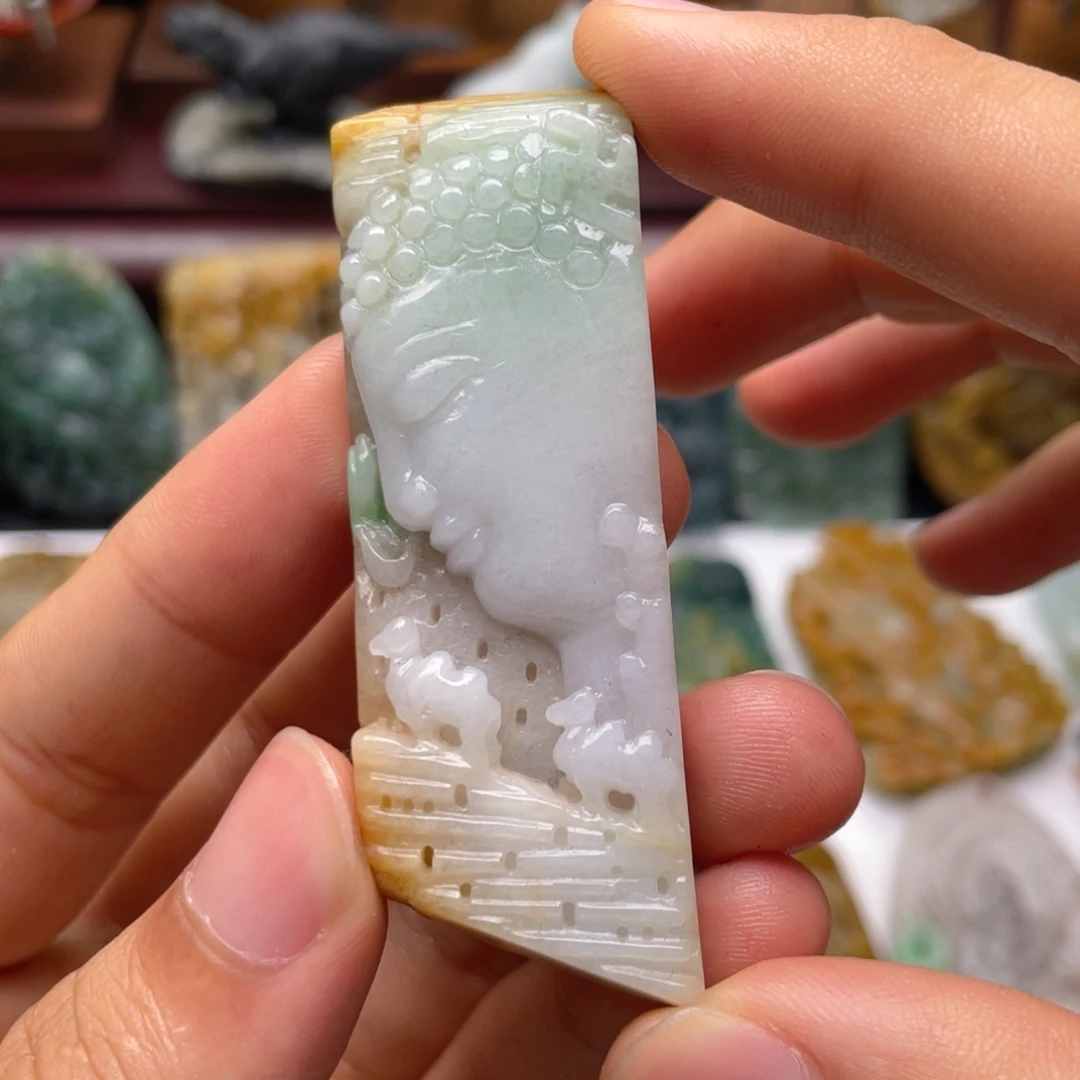 定制翡翠未镶嵌翡翠