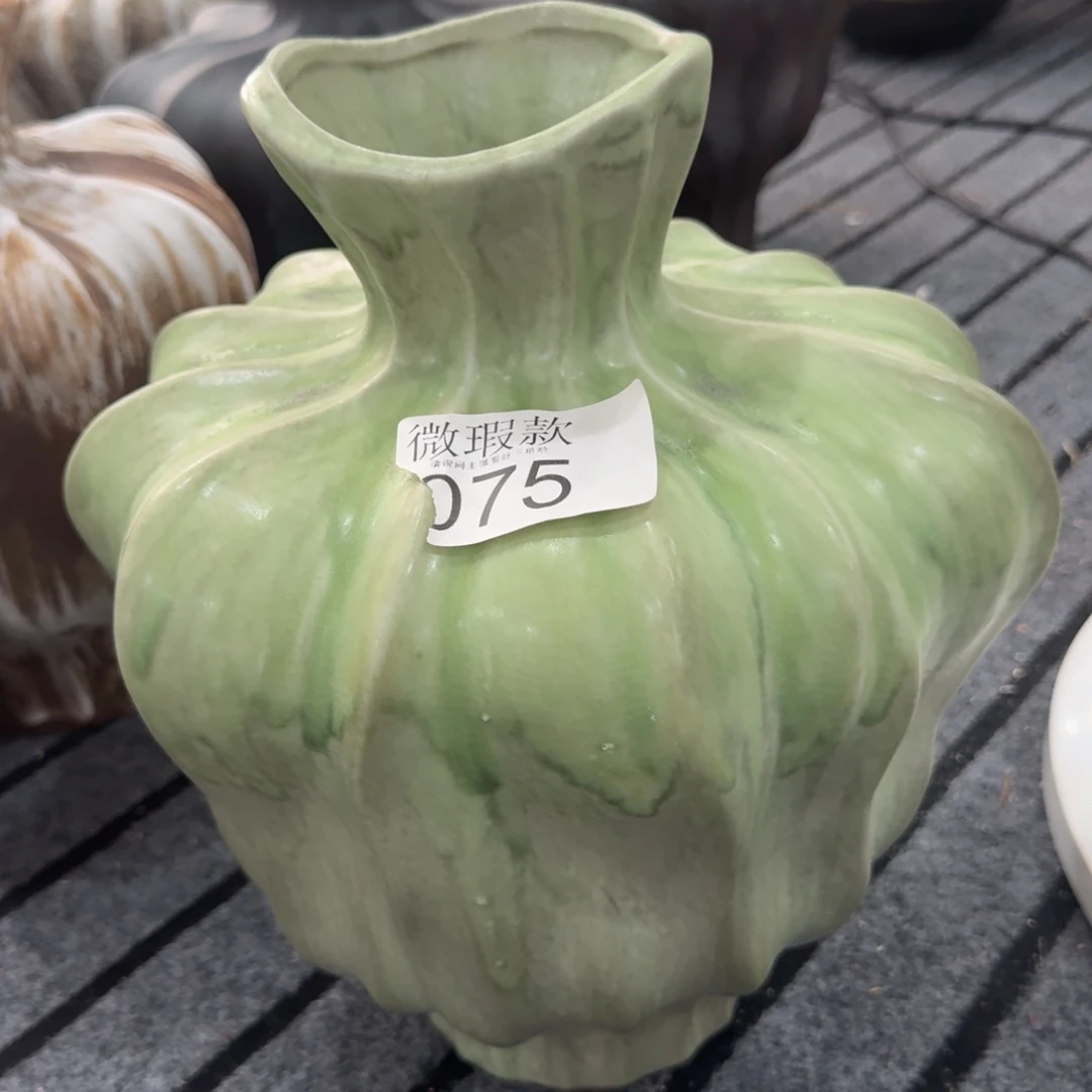 S***L摆件景德镇高温花瓶编码8060默认无孔
