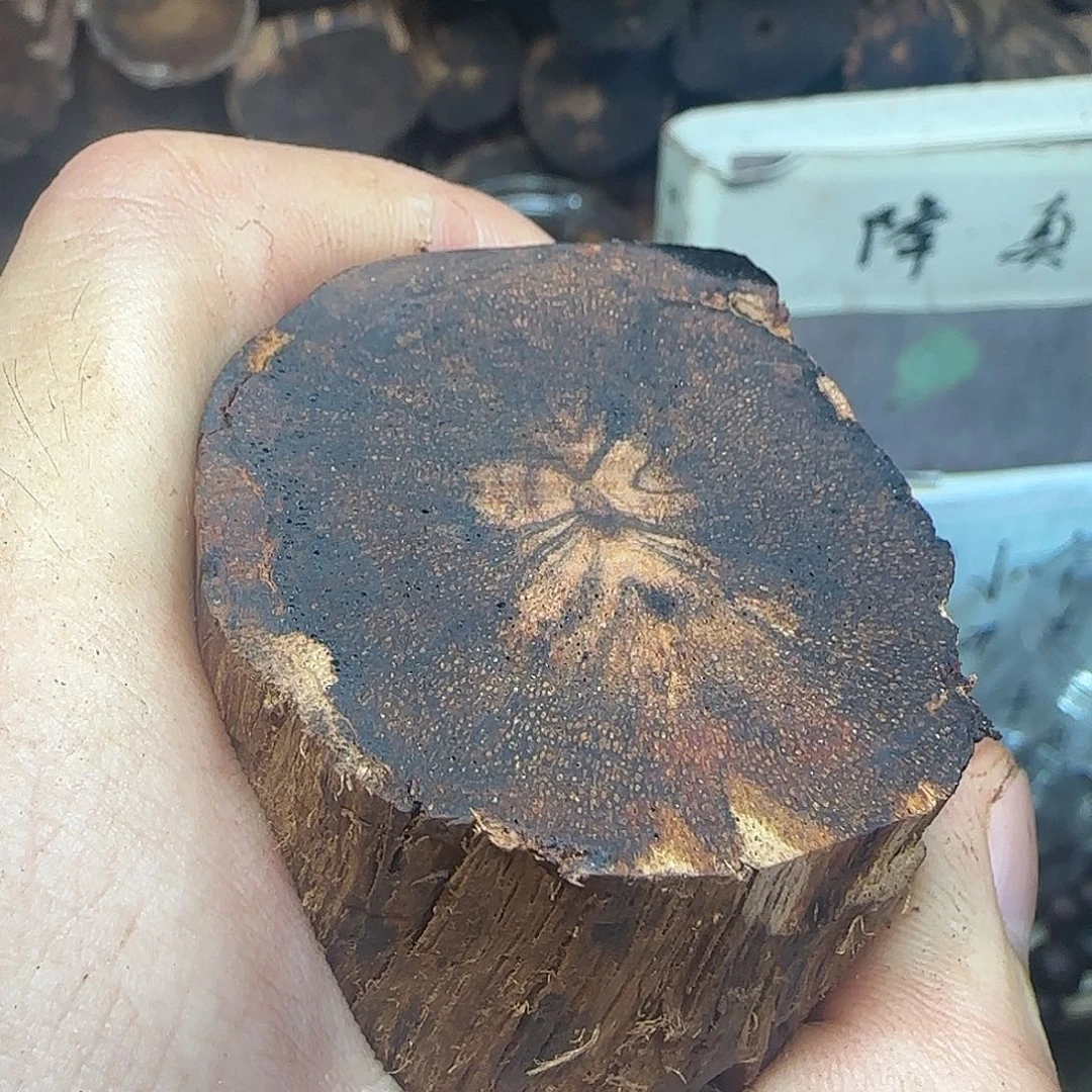 多***5降真香把件高端定制8888888888888888888