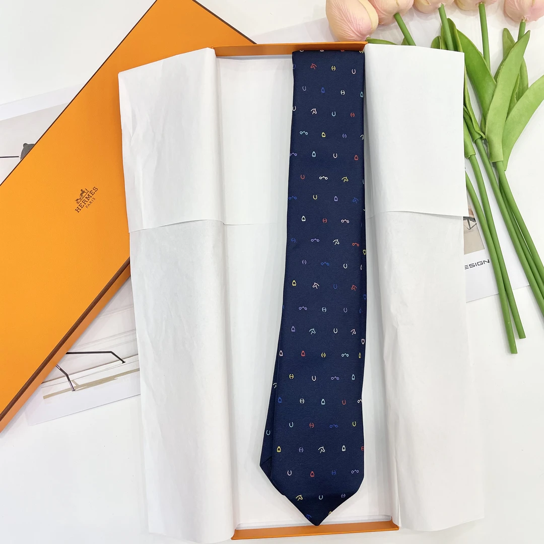 全新未使用 Hermes/爱马仕 爱马仕/领带/深蓝色/百搭/可送人/礼物