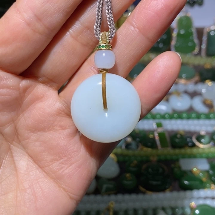 和田玉（白玉）未镶嵌颈饰