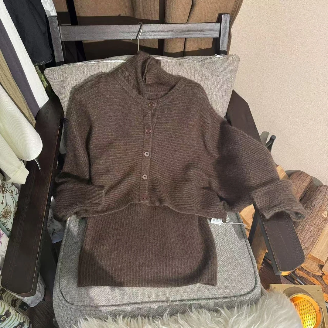 西町村屋美拉德色系气质温柔高领针织套装两件套AD8601013