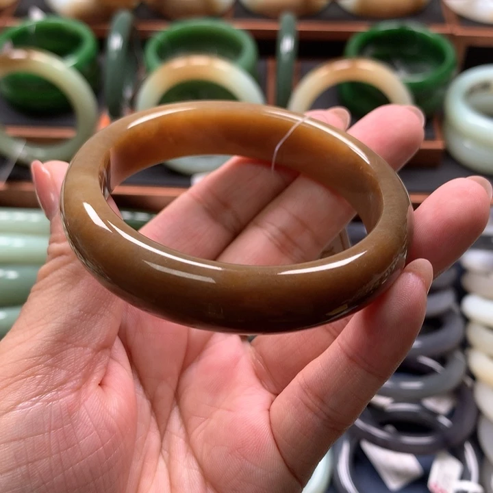 【闪购商品】未镶嵌手镯和田玉
