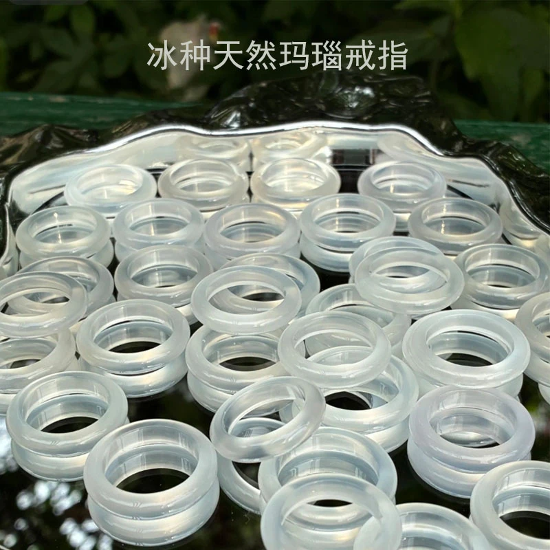 天然玛瑙戒指白月光戒圈冰透戒指高冰玉髓戒指