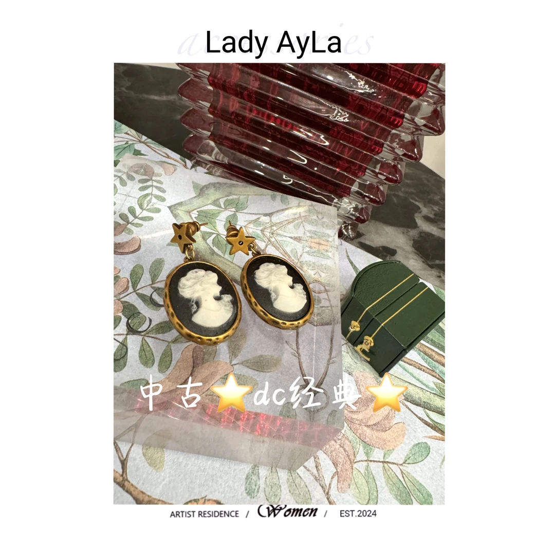 铜合金树脂耳饰 CD中古五角星轻奢时尚耳钉AL1217