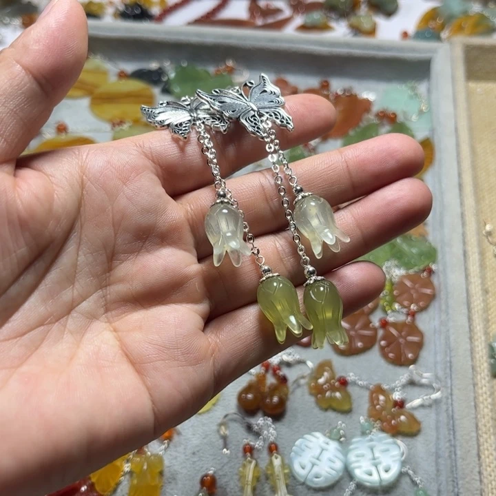 合金蛇纹石玉耳饰