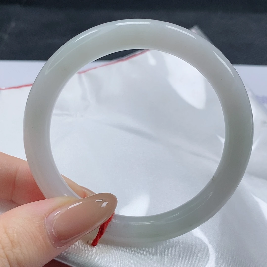 【闪购商品】翡翠手镯（圆镯）未镶嵌313号
