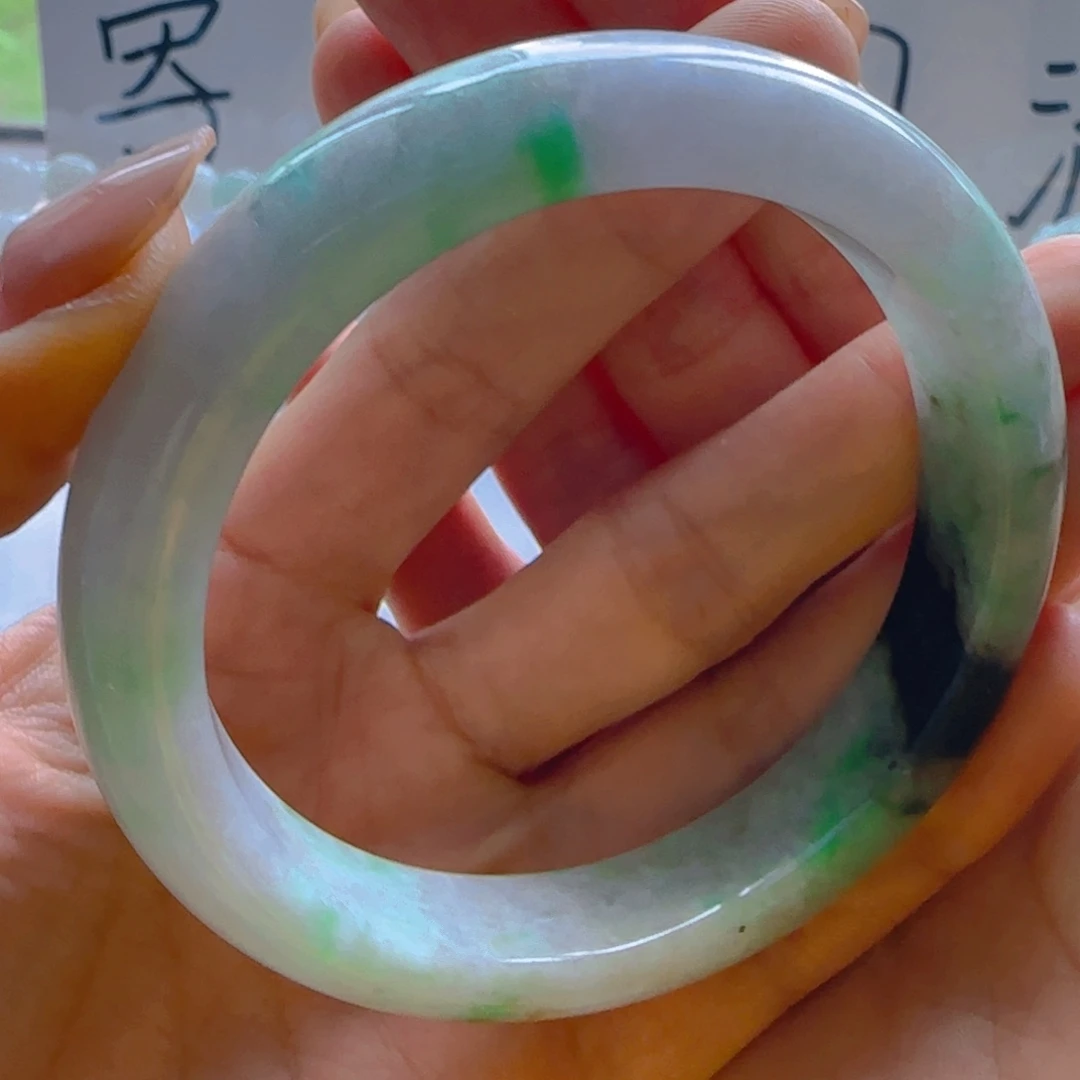 翡翠手镯未镶嵌翡翠480