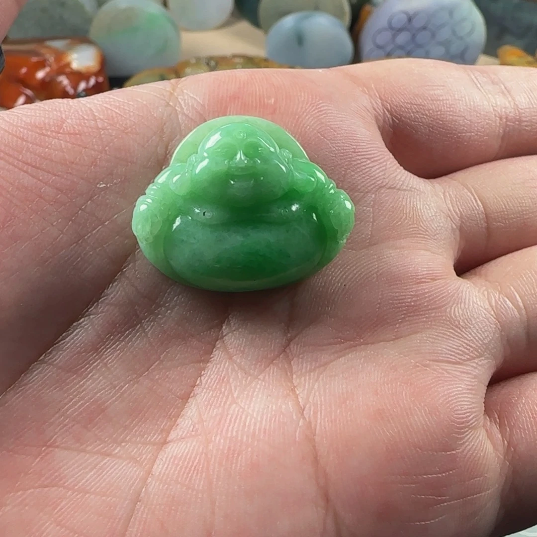 醉****定制翡翠未镶嵌满绿佛公