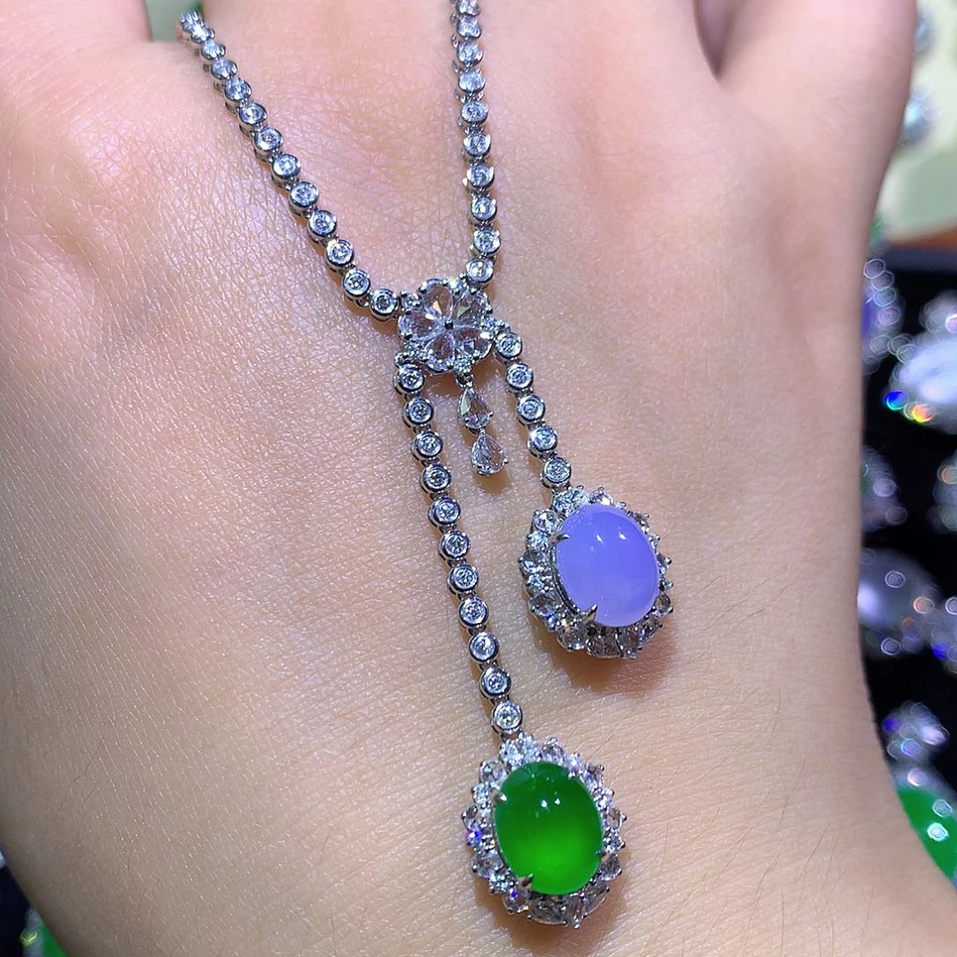 翡翠18K金镶嵌颈饰高冰满绿紫罗兰