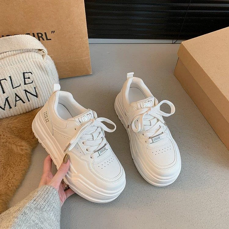 板鞋2025夏季新款增高小白鞋女百搭单鞋小个子增高运动鞋