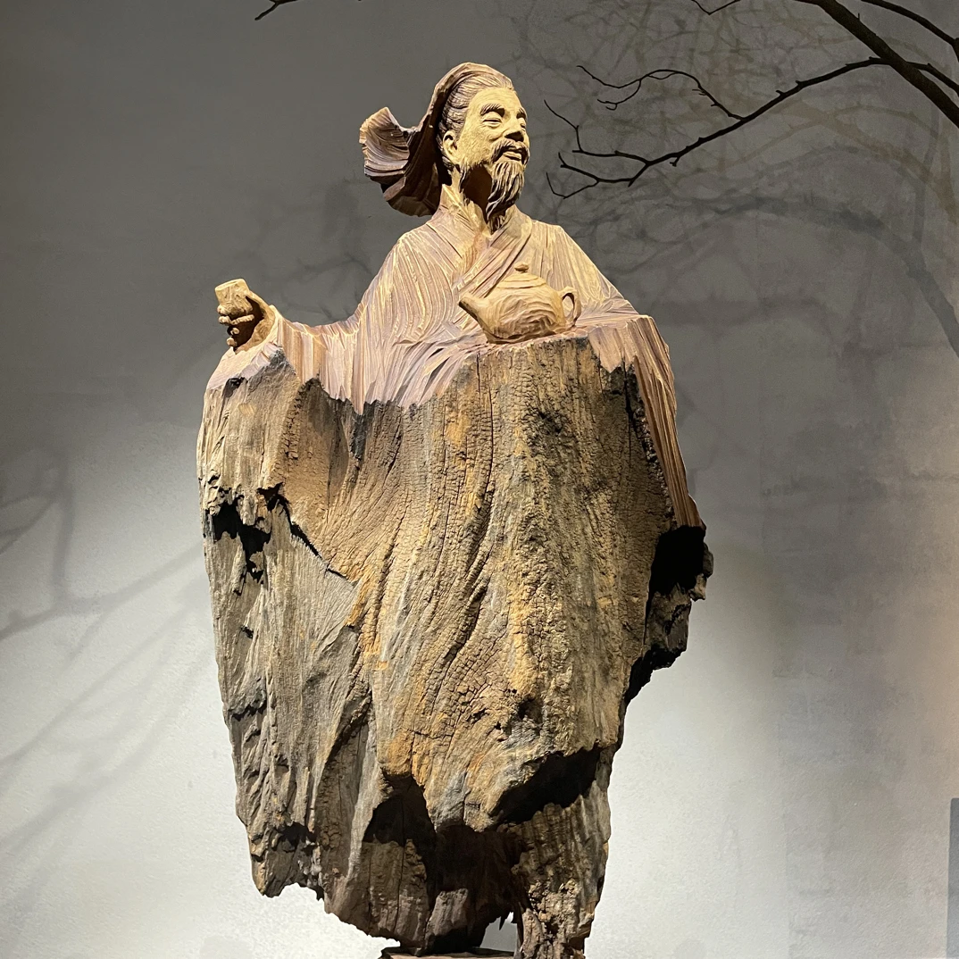 且喝一杯茶（陆羽）楠木家具摆件