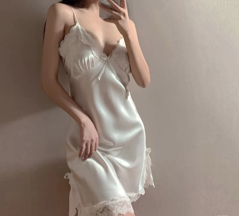 【2025新款睡衣】甜美显瘦蕾丝吊带睡裙法式露背纯欲风旗帜家居服1