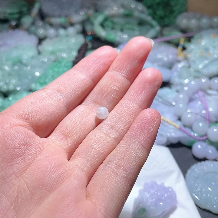 翡翠未镶嵌颈饰s****r天