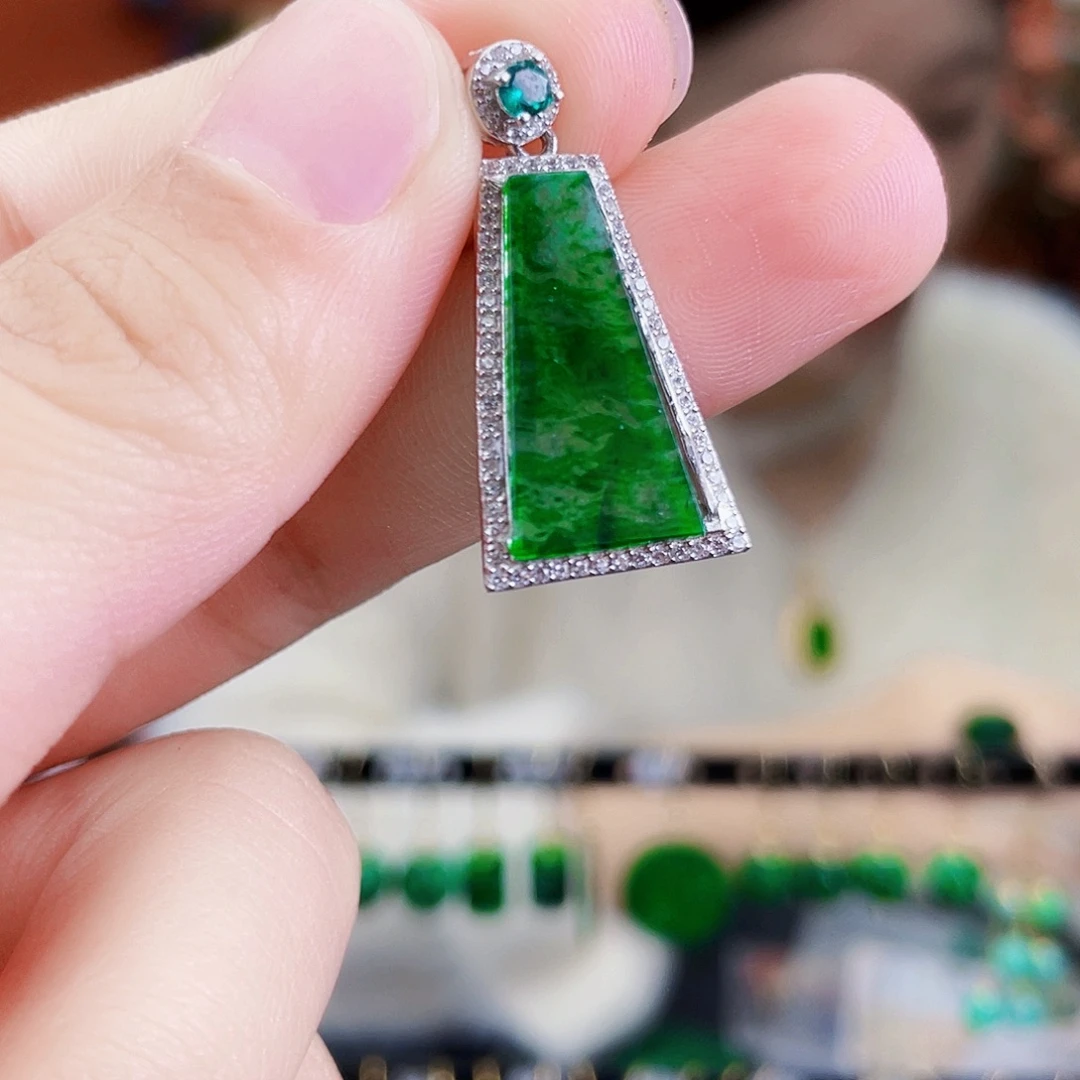 翡翠银S925镶嵌耳饰