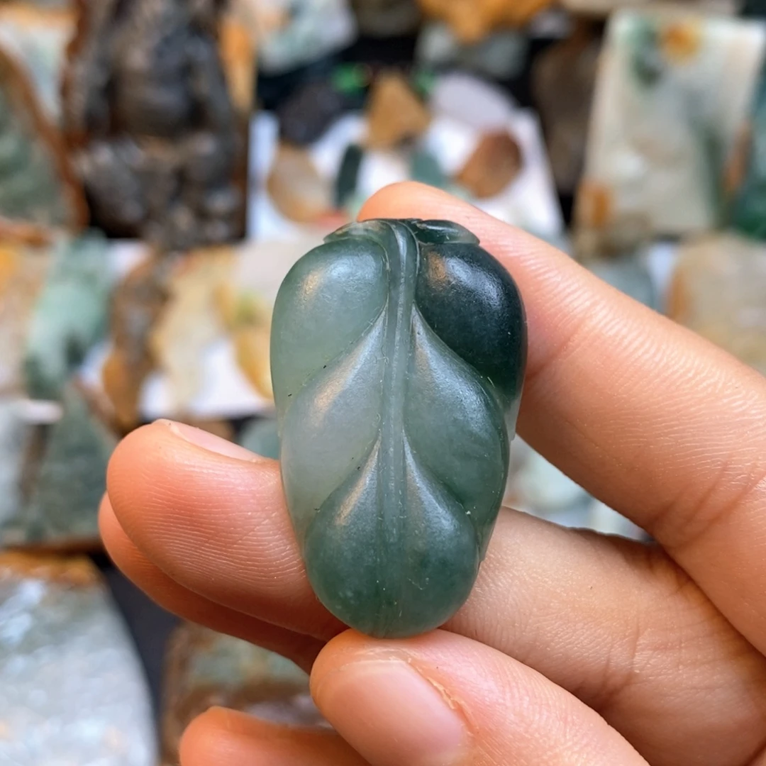 定制翡翠未镶嵌特色004