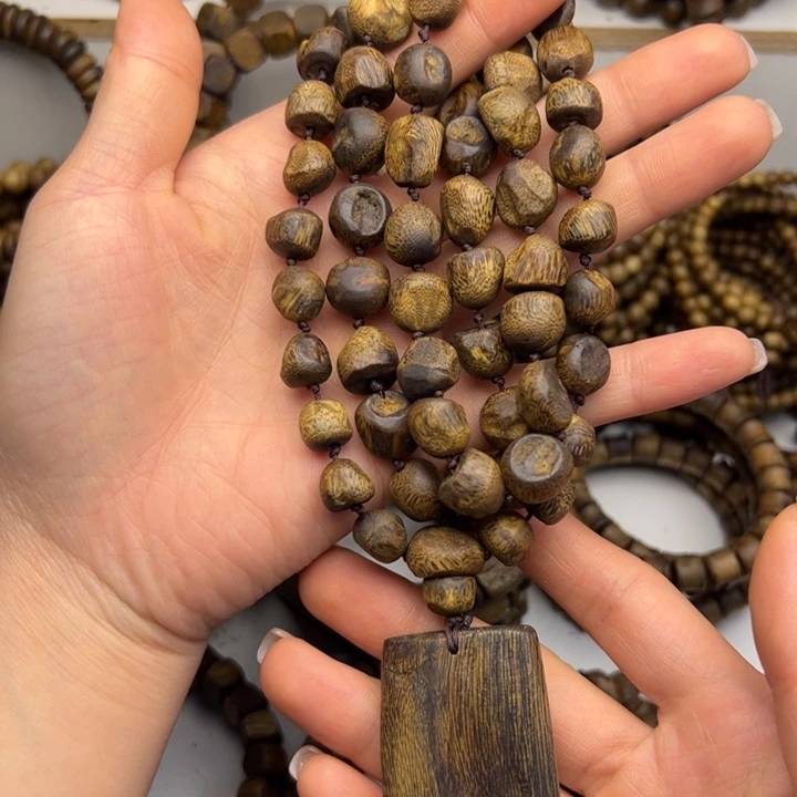 沉香碎屑沉香种植奇楠树钉项链45.8克