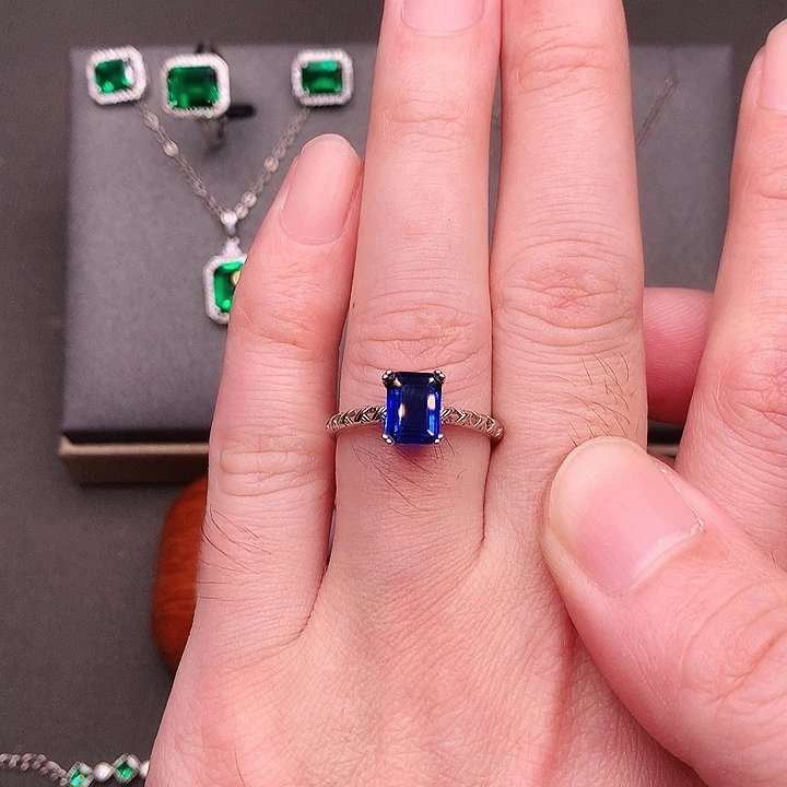 蓝宝石戒指银S925镶嵌