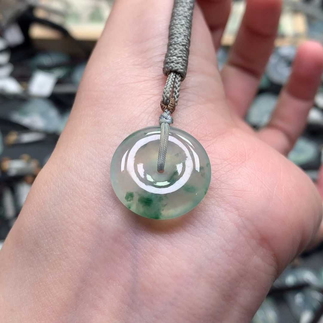 翡翠颈饰未镶嵌000000000000