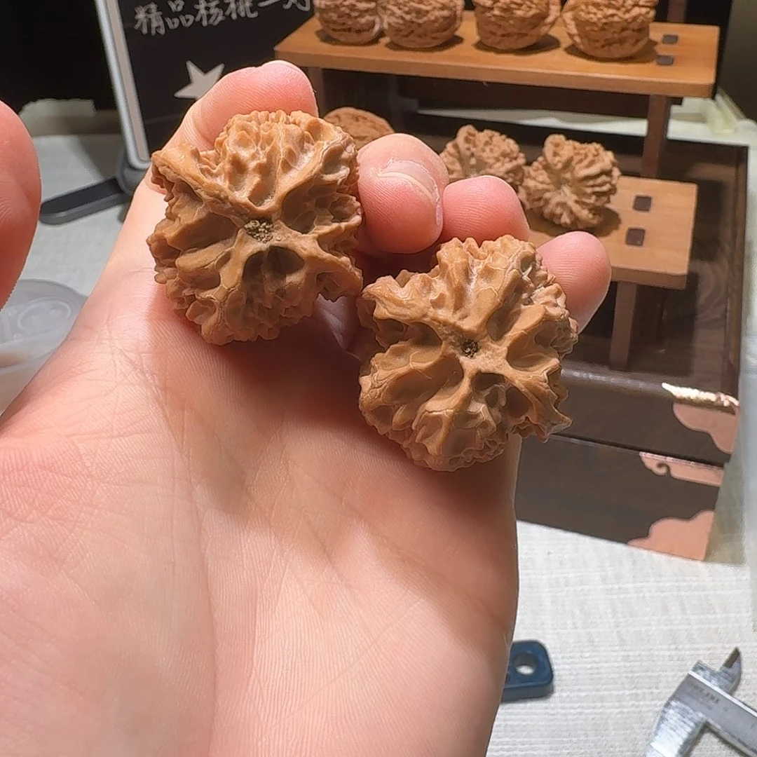 文玩核桃吊坠37 苹果