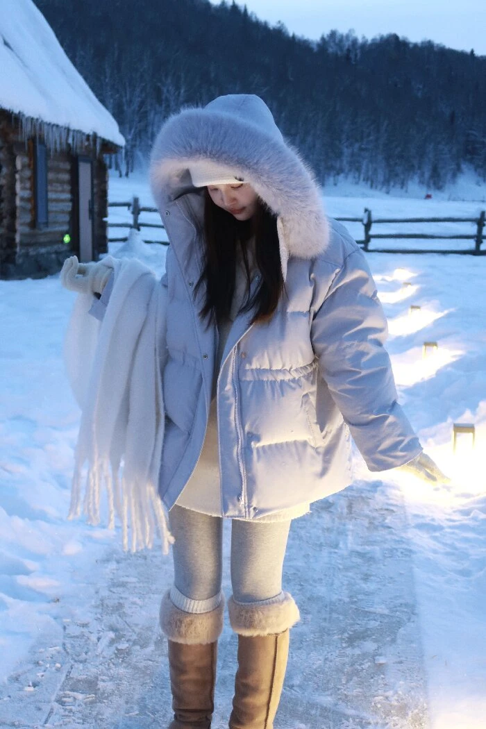 一件过冬2.0！可溯源新国标90绒保暖可收腰中长款轻奢毛领羽绒服