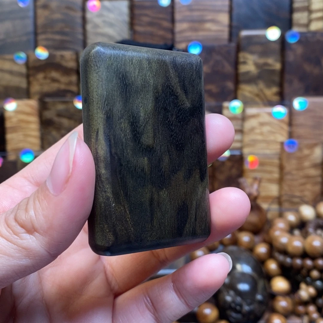 金丝楠无事牌员*金丝楠木小叶桢楠