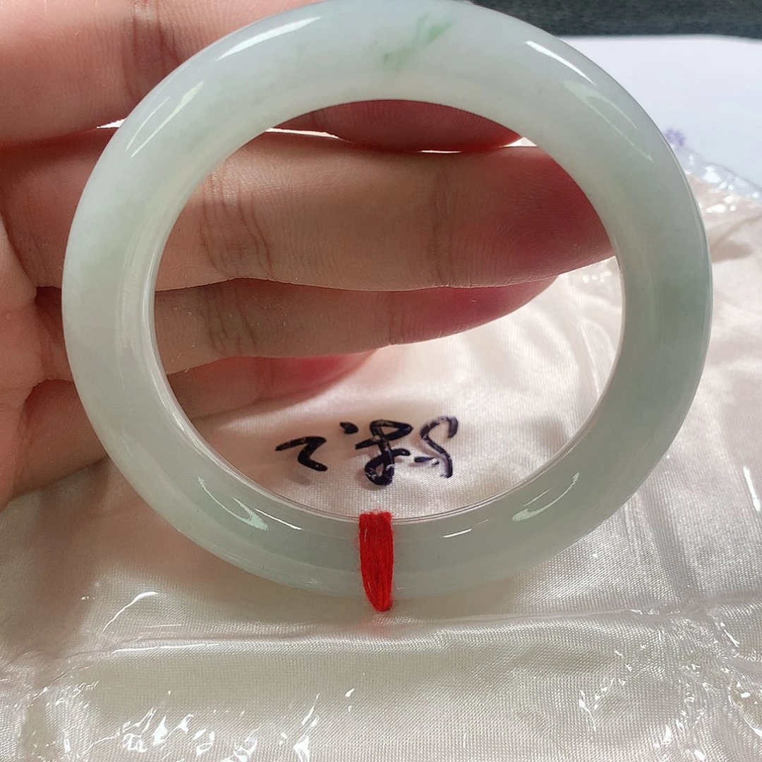 未镶嵌手镯（圆镯）翡翠348号