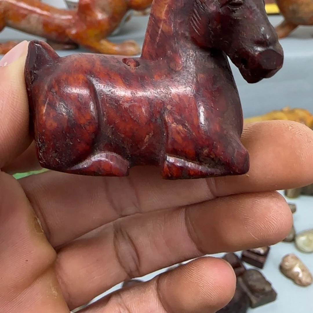 未镶嵌和田玉（糖玉）珠宝奇石