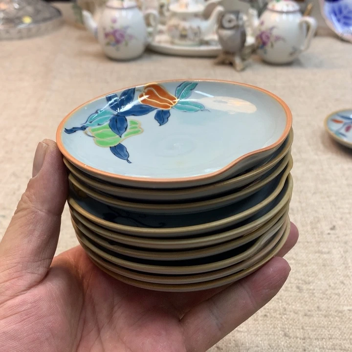 莉****金瓷阁家的美丽瓷器