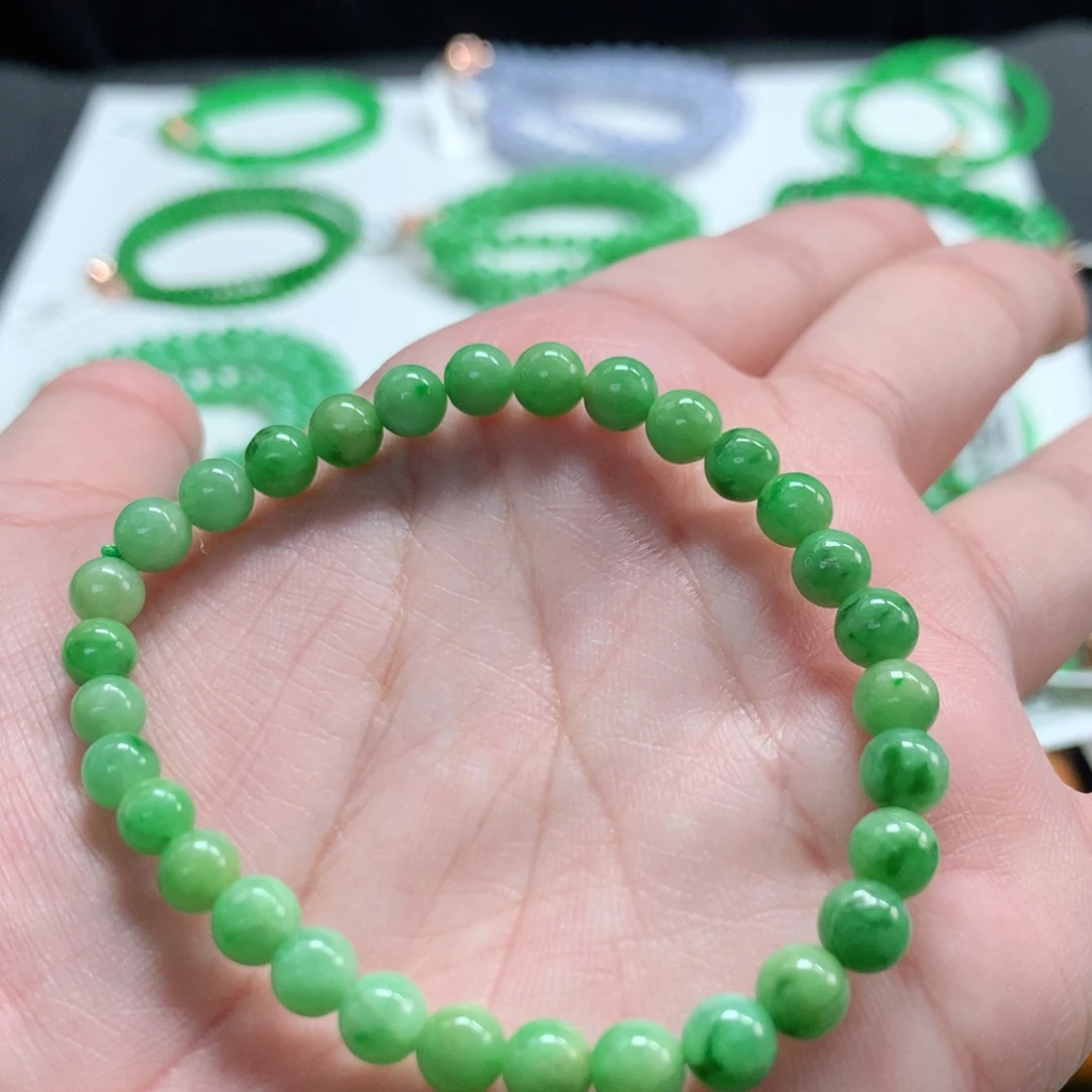 翡翠未镶嵌手链翡翠