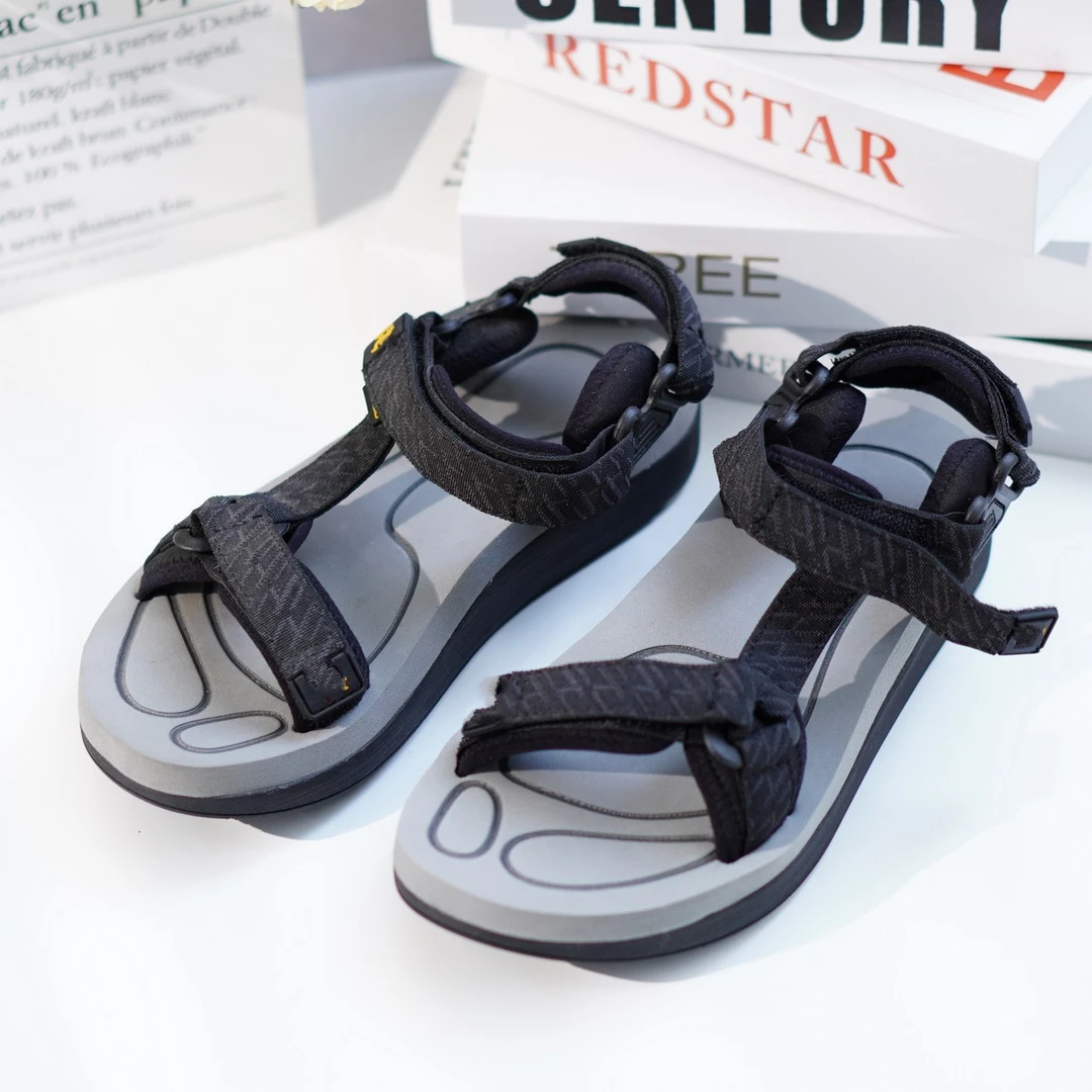 麦迪尚品【骆】5071774 时尚百搭女款沙滩凉鞋夏季品牌专柜撤柜