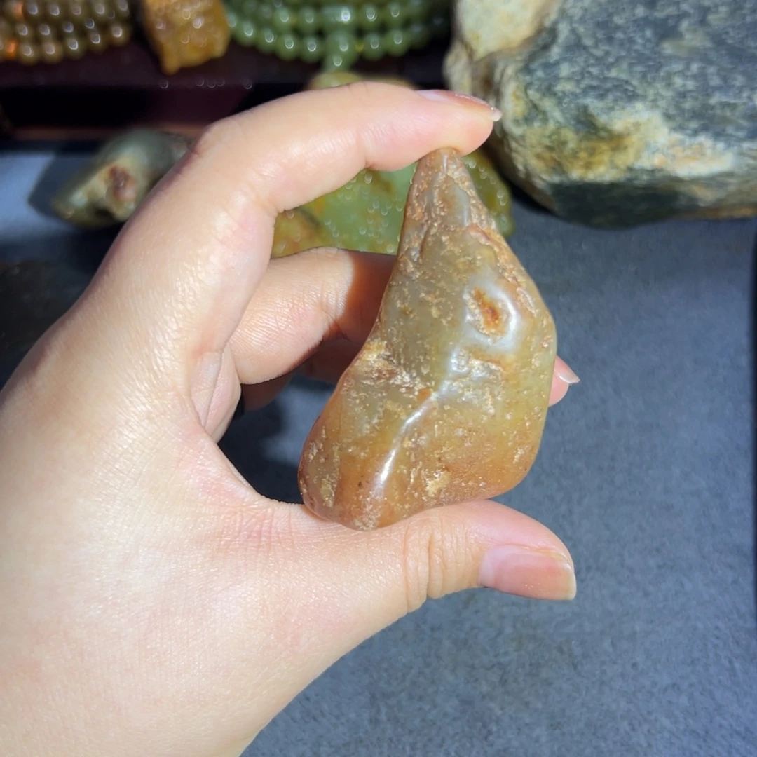 和田玉未镶嵌珠宝奇石