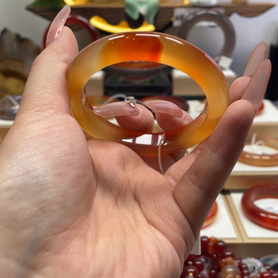 玛瑙/玉髓未镶嵌手镯