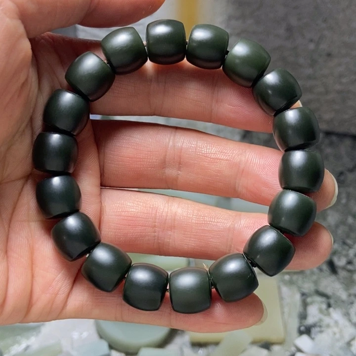 未镶嵌手串和田玉