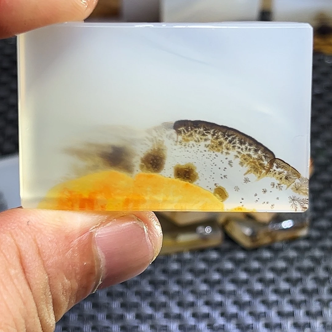 玛瑙/玉髓未镶嵌珠宝半成品