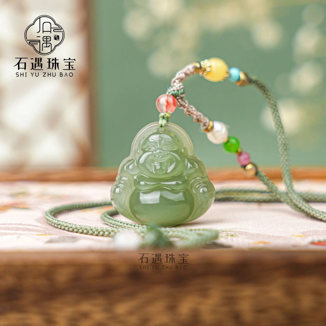 石遇珠宝丨和田玉*佛公吊坠—天然珠宝多样性发一