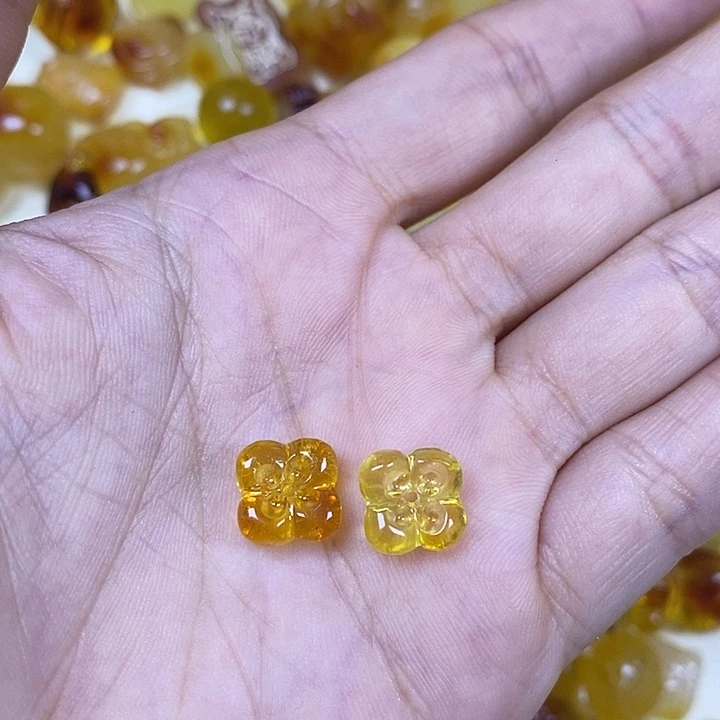 w***嘛吊坠橄榄核桂花滴溜