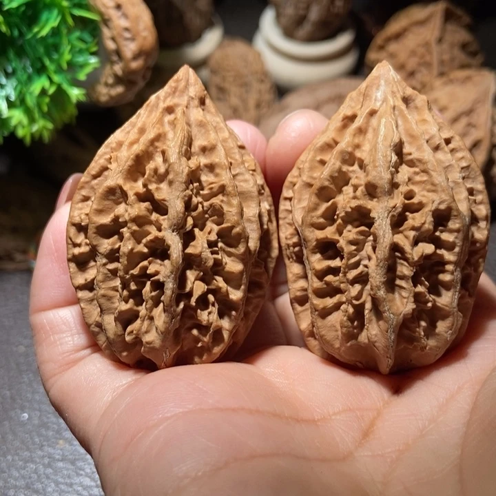 把件文玩核桃东北楸子小雪11 0