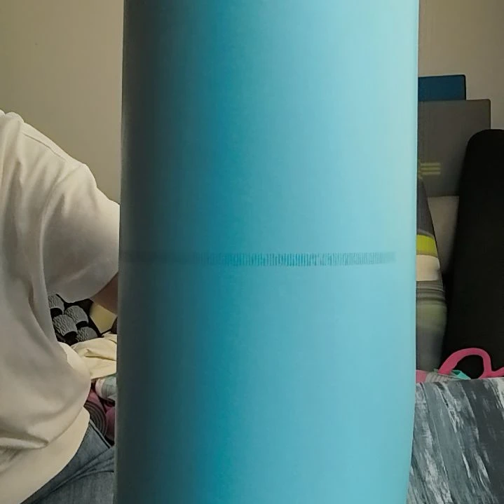 陈***身天然橡胶欧标土豪垫微瑕疵