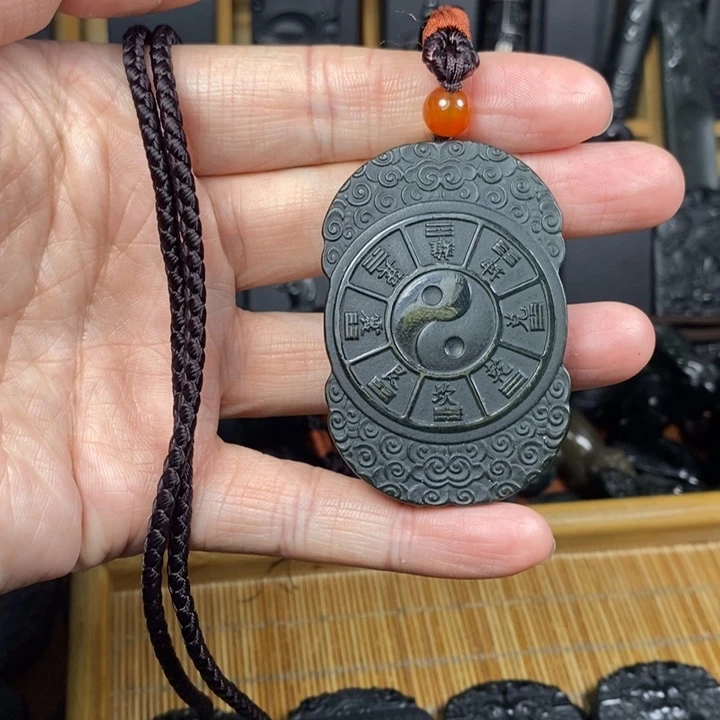 和田玉（青玉）未镶嵌颈饰