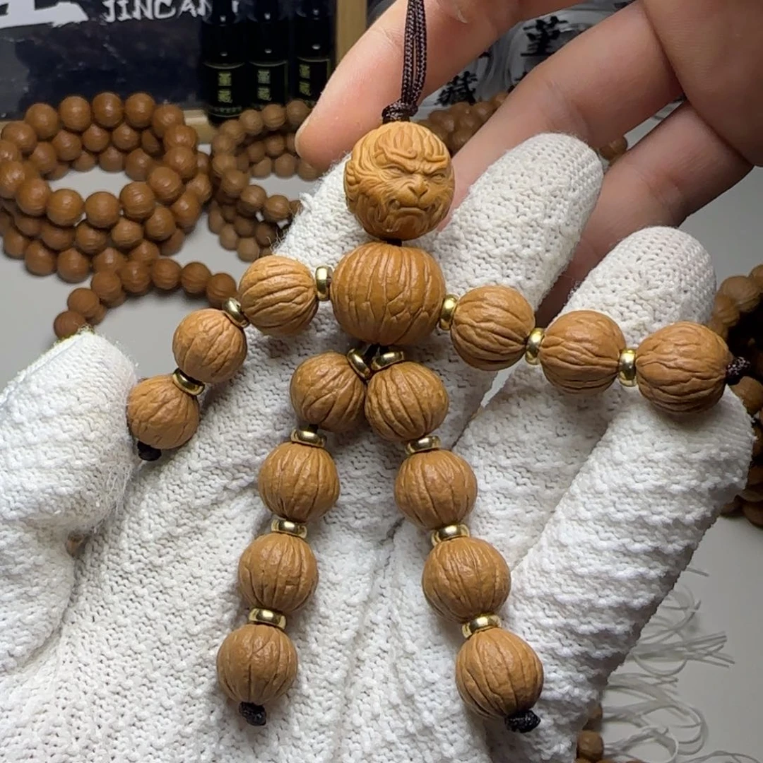 猴头核桃手串猴头小人