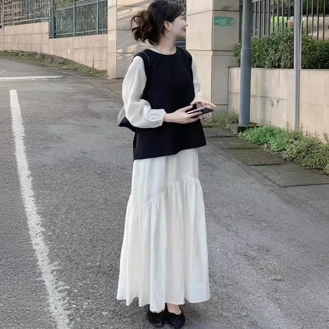 纯色套装女春冬季2025新款甜美温柔巨显瘦遮肉马甲搭配长袖连衣裙